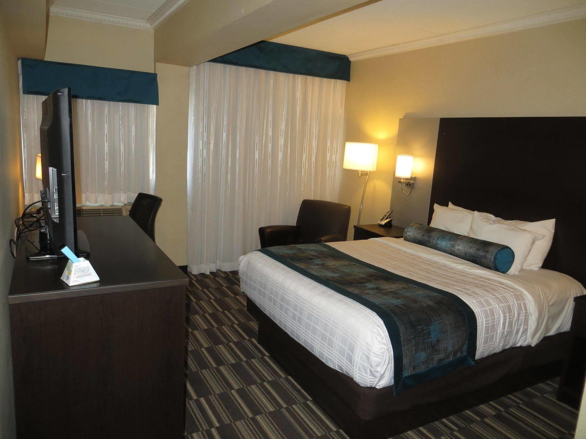 เบสต์ เวสเทิร์น ดาวน์ทาวน์ ซัดบิวรี Hotel ซัดเบรี ภายนอก รูปภาพ
