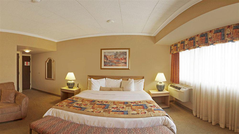 เบสต์ เวสเทิร์น ดาวน์ทาวน์ ซัดบิวรี Hotel ซัดเบรี ภายนอก รูปภาพ